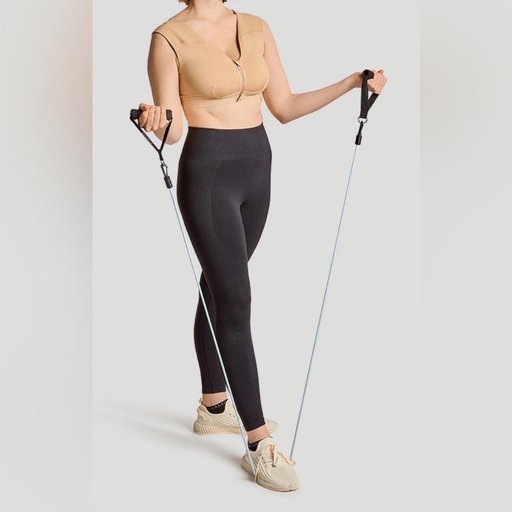 Shoulder Support Bra W/ Zipper - Picture 5 of 5